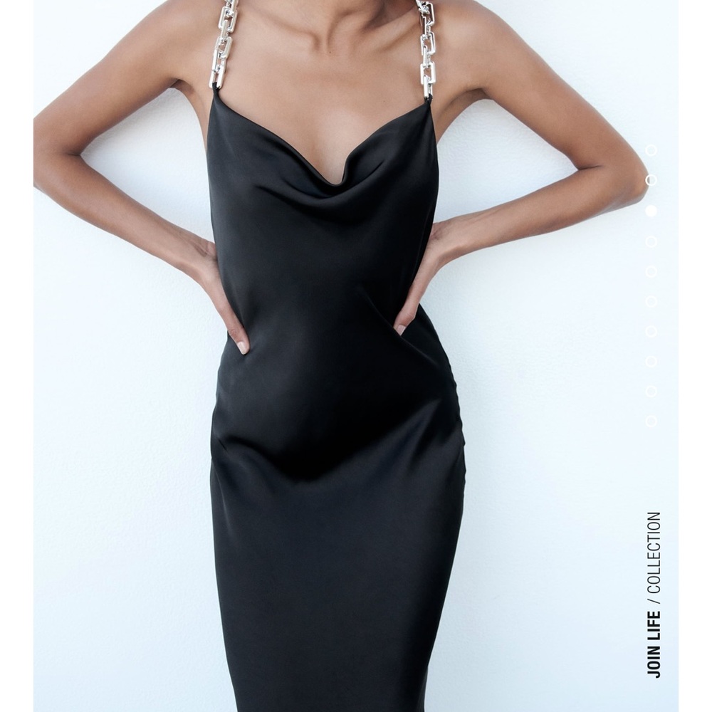 Zara chain satin effect dress - Picture 3 of 9